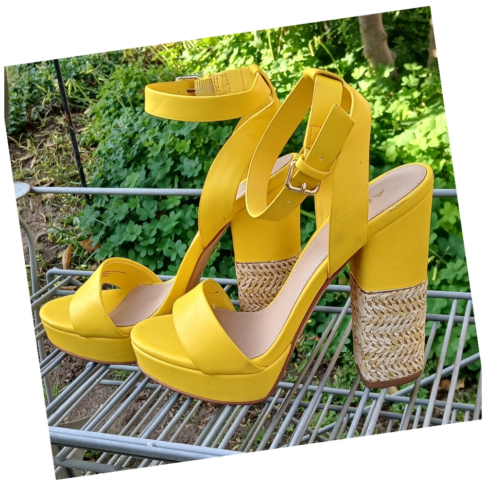 Aldo Yellow and Rattan Stiletto Heels Tropical Style Size 6 - Picture 2 of 6
